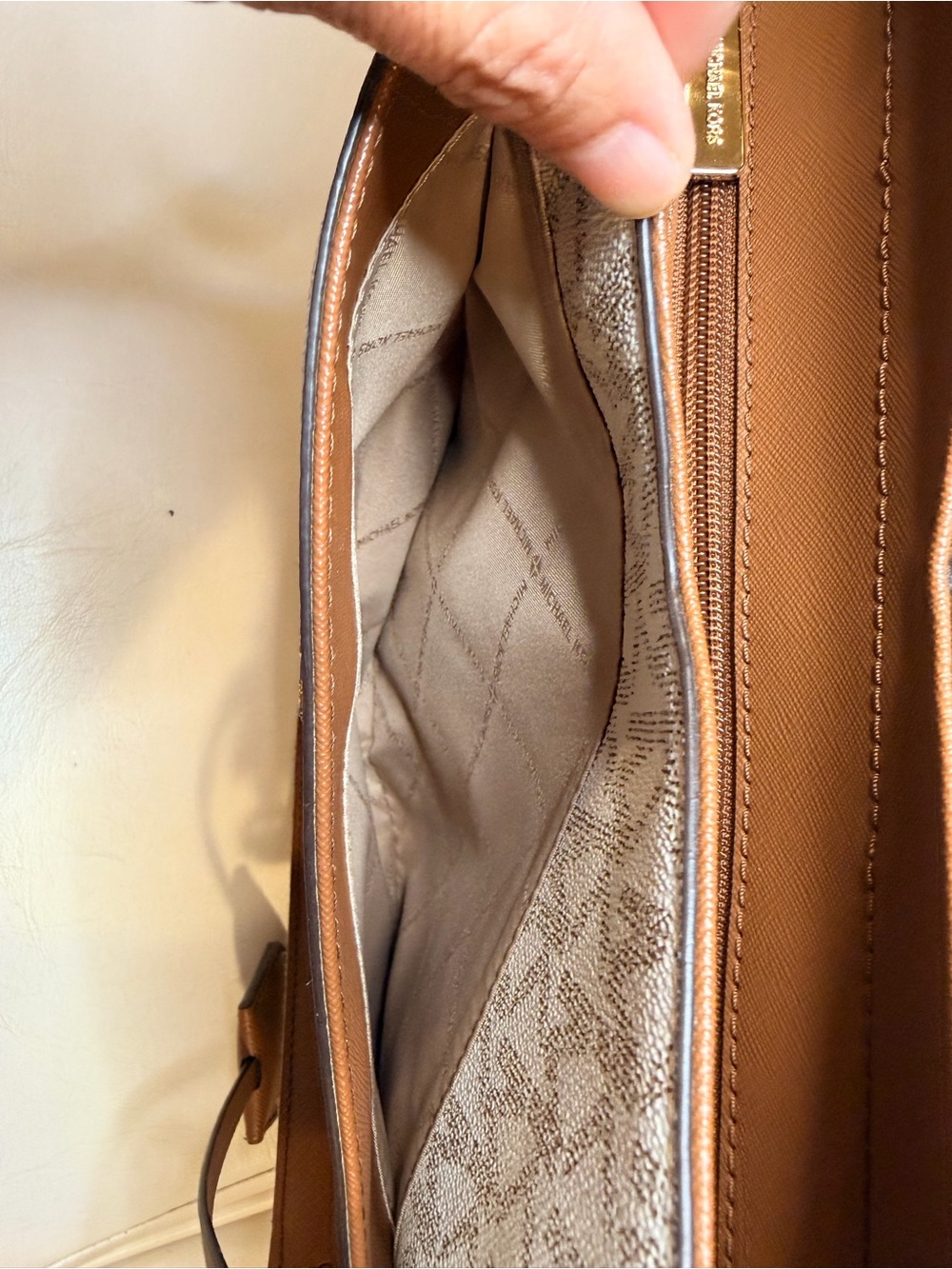 Michael Kors Cream & Brown MK Signature Tote with Gold Hardware - Picture 14 of 14